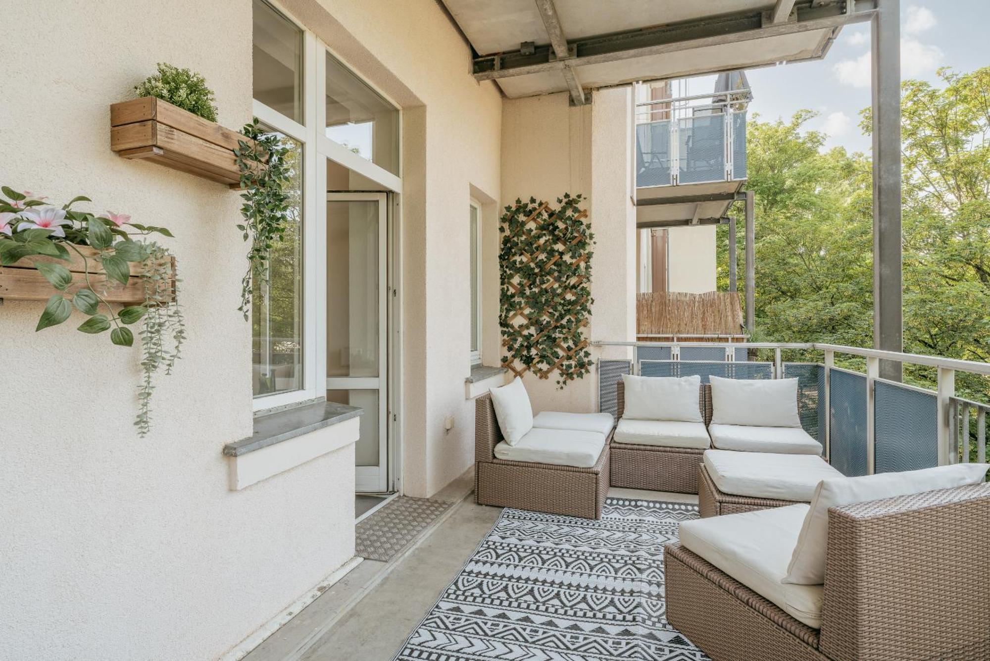 Premium Quartier Clara , Karl Und Fritz Auf Dem Kassberg Mit Eigenem Stellplatz Apartment Chemnitz Exterior foto