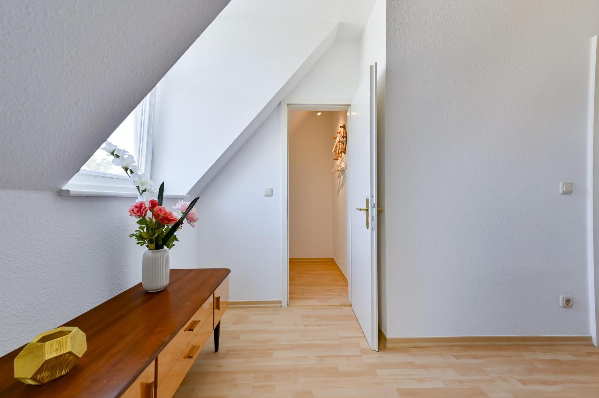 Premium Quartier Clara , Karl Und Fritz Auf Dem Kassberg Mit Eigenem Stellplatz Apartment Chemnitz Cameră foto