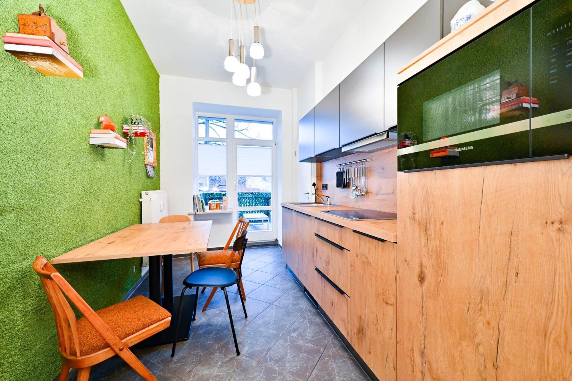 Premium Quartier Clara , Karl Und Fritz Auf Dem Kassberg Mit Eigenem Stellplatz Apartment Chemnitz Cameră foto